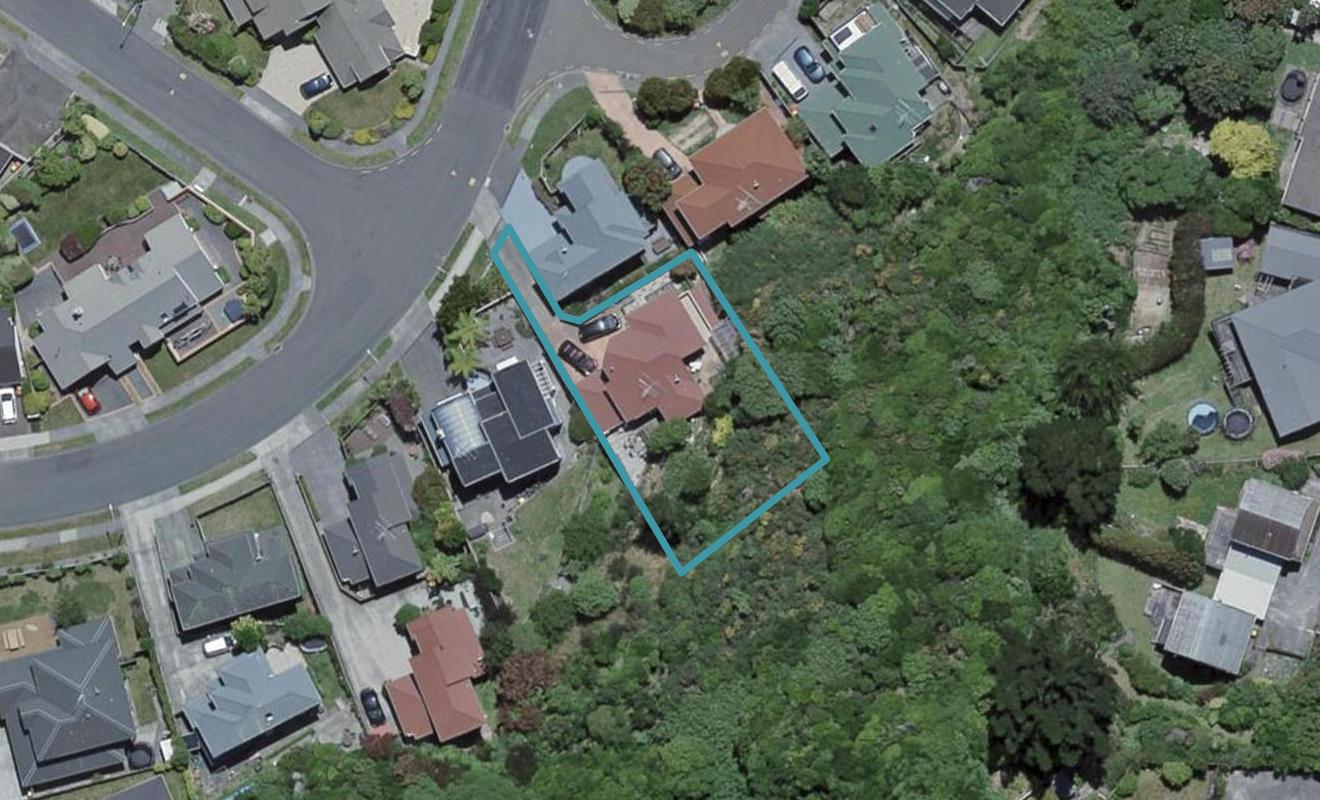 17B Furlong Crescent, Churton Park, Wellington - Carousel 1
