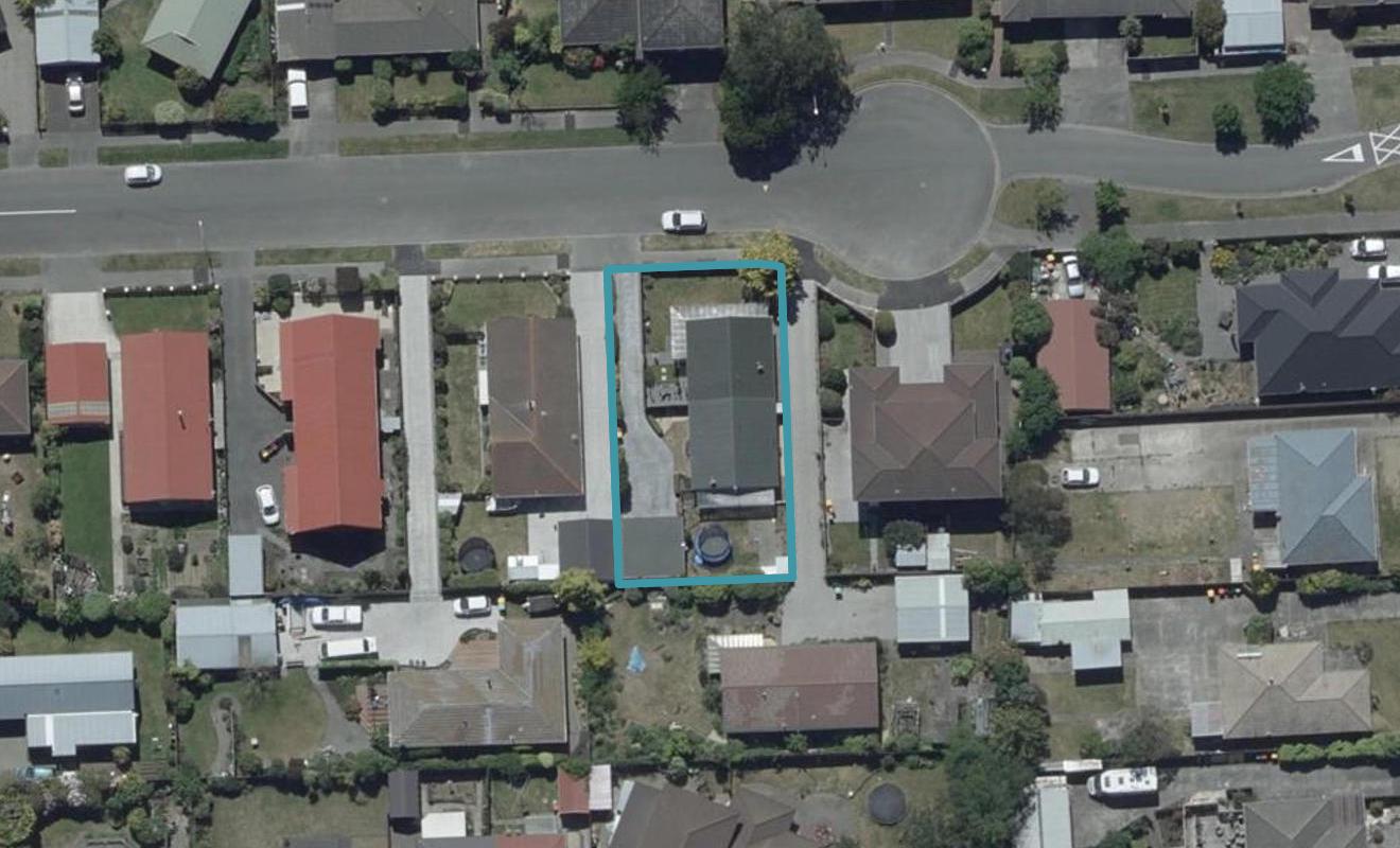 1/70 Lakewood Drive, Burwood, Christchurch - Carousel 1