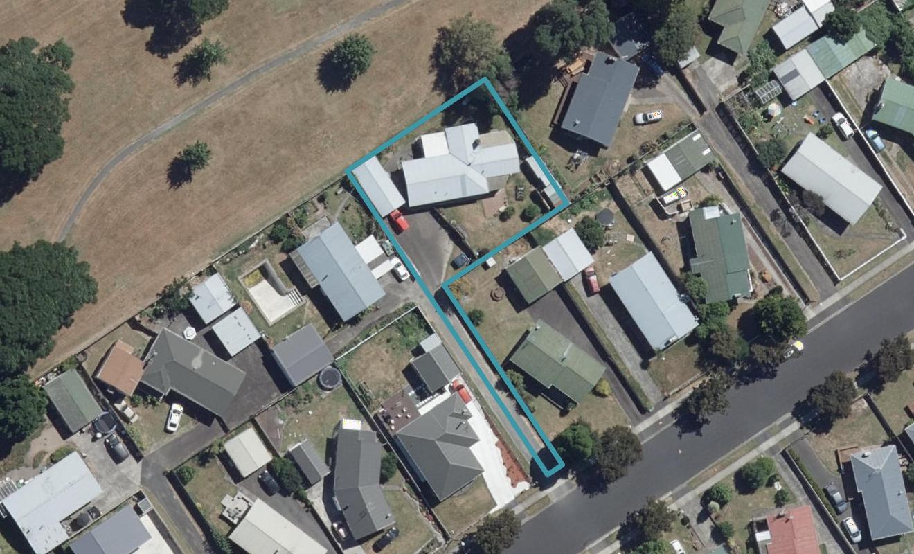 28 Rosalind Street, Deanwell, Hamilton - Carousel 1