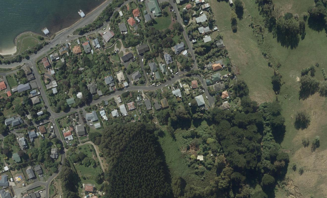 42 Waikana Street, Broad Bay, Dunedin - Carousel 1