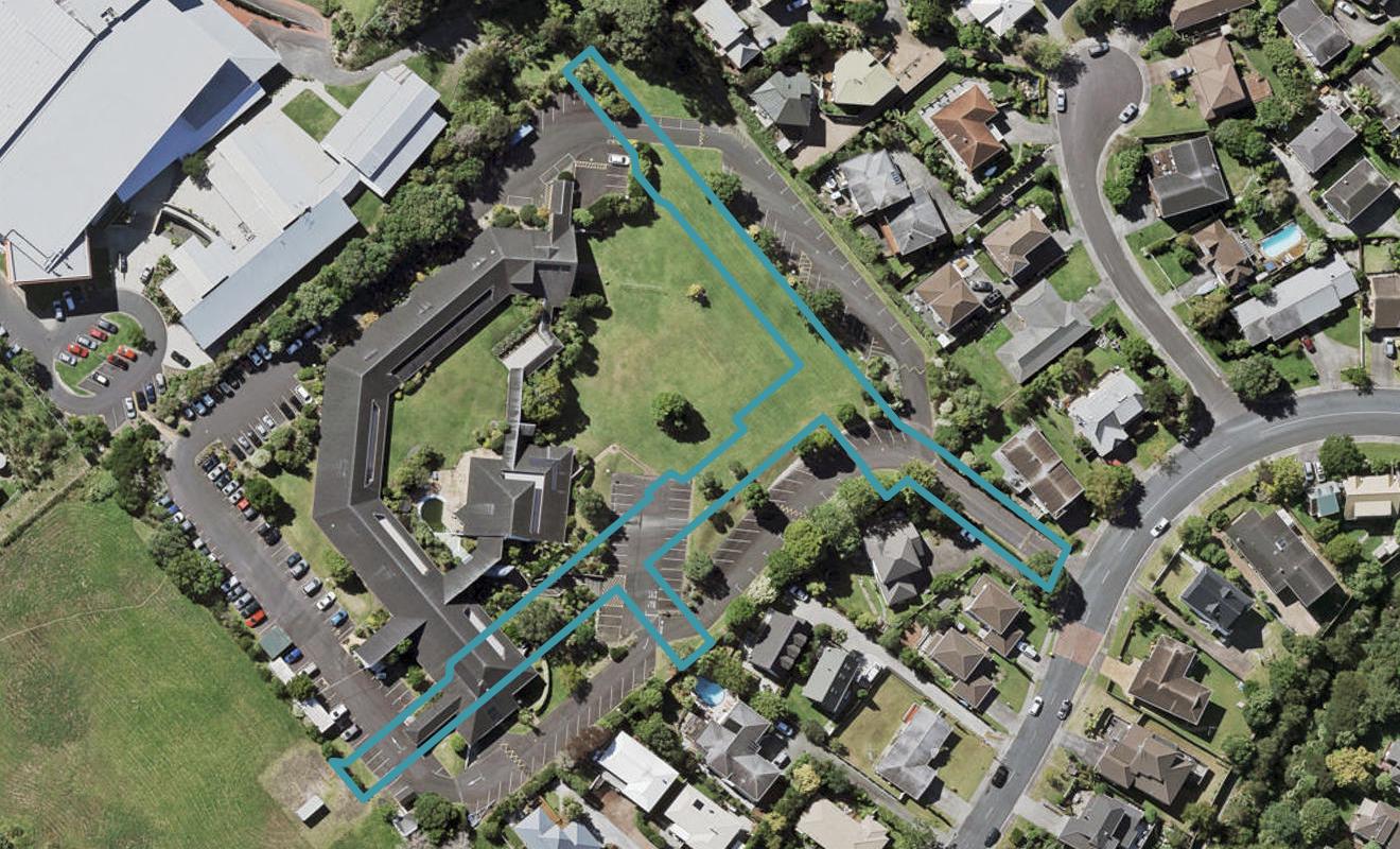 14 Monstedt Terrace, Windsor Park, Auckland - Carousel 1