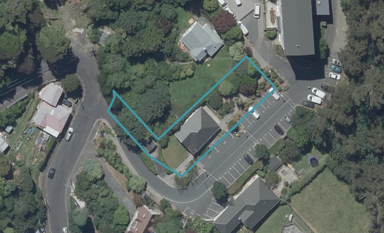 76 Gladstone Road, Dalmore, Dunedin - Carousel 1