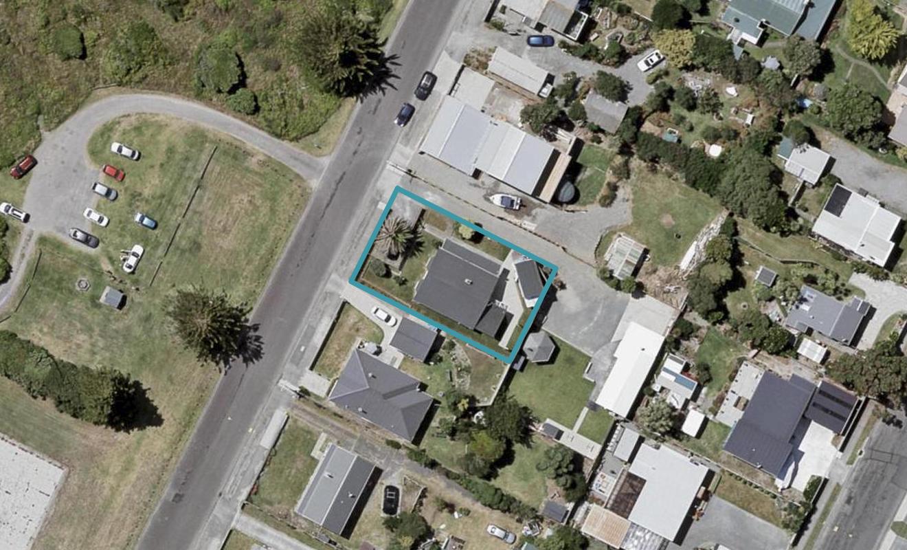32B Marine Parade, Otaki Beach, Otaki - Carousel 1