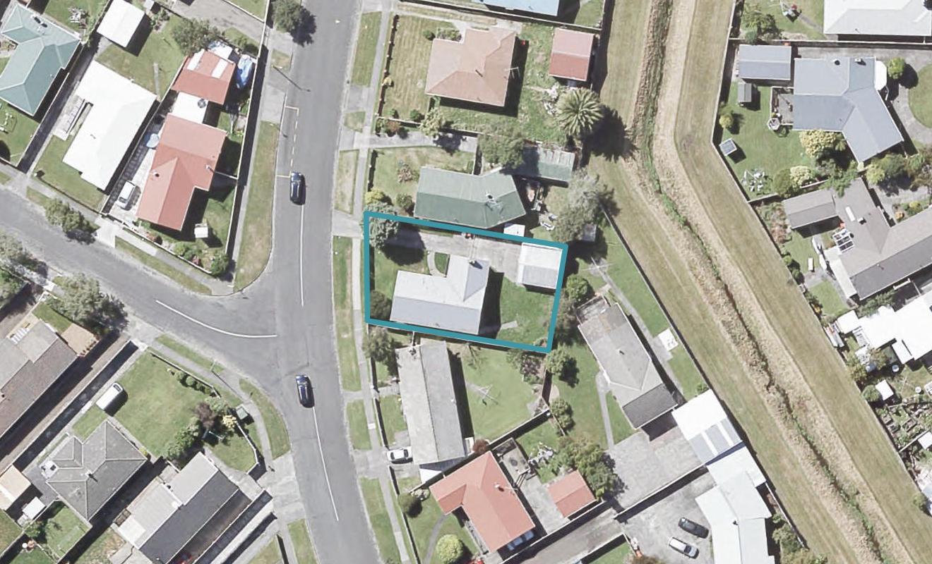 16 Mohaka Street, Wainuiomata, Lower Hutt - Carousel 1