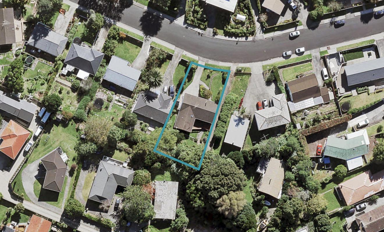 12 Stott Avenue, Birkdale, Auckland - Carousel 1