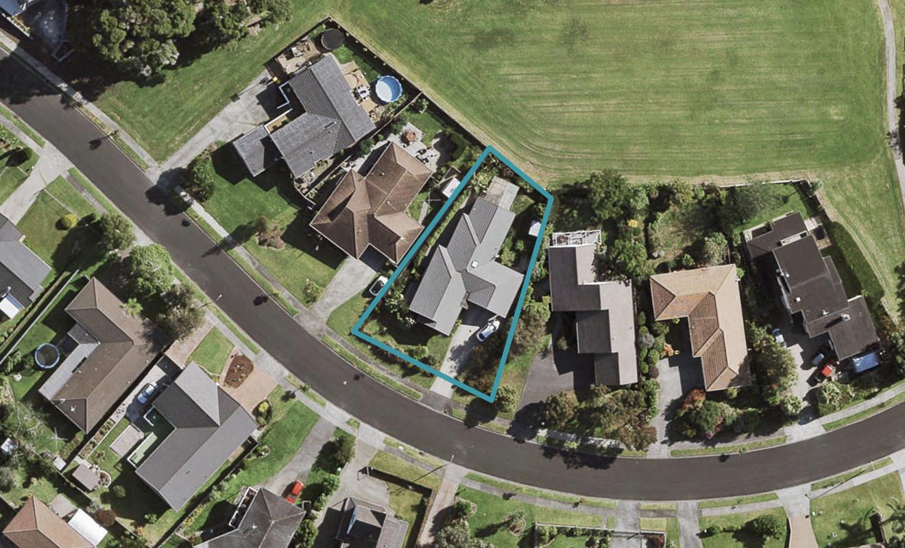 14 Peretao Rise, The Gardens, Auckland - Carousel 1