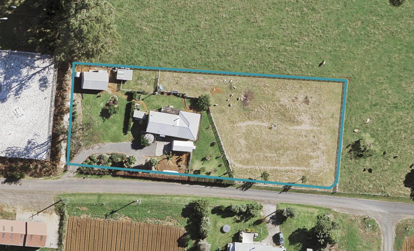 49 Ruebe Road, Buckland - Carousel 1