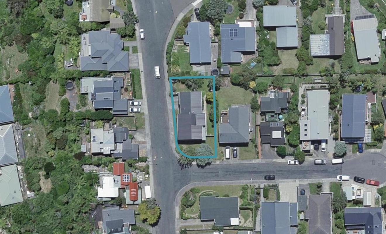 1 Middlesex Place, Northland, Wellington - Carousel 1