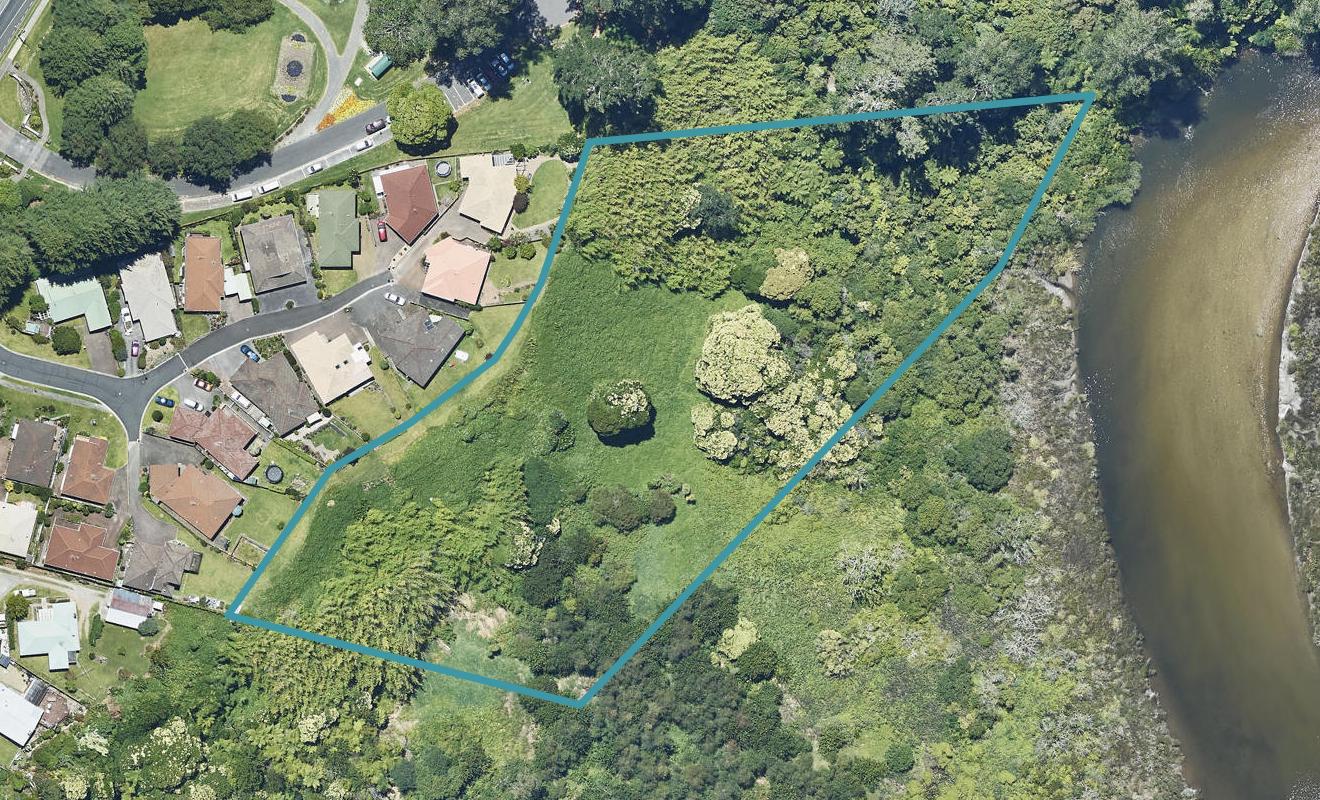 7 Begonia Way, Greerton, Tauranga - Carousel 1