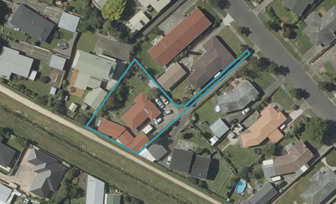14 Dunk Place, Milson, Palmerston North - Carousel 1