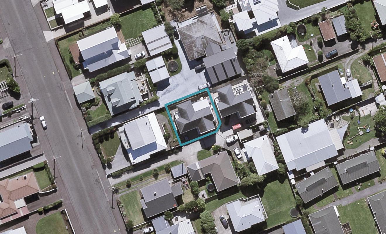 15D Beach Street, Fitzroy, New Plymouth - Carousel 1