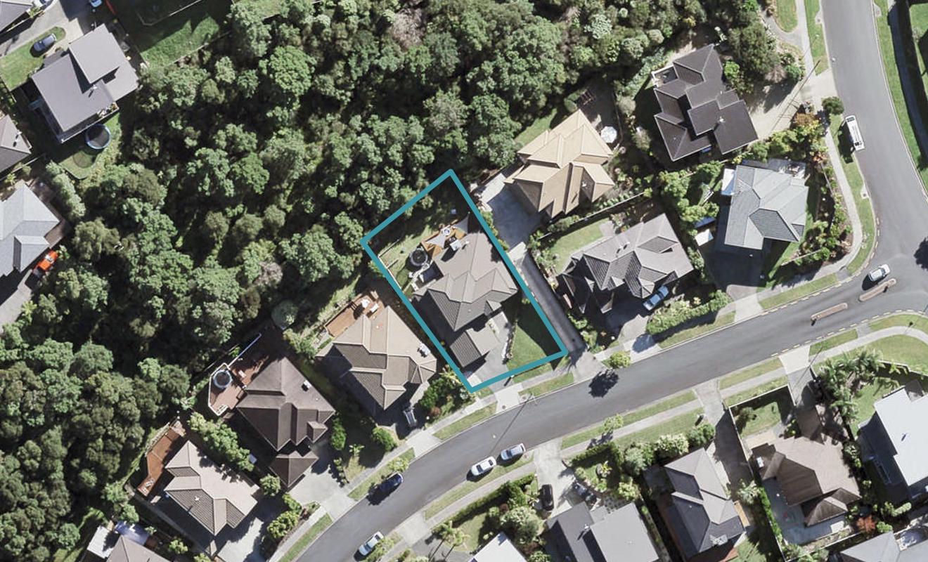 7 Springvale Drive, Fairview Heights, Auckland - Carousel 1