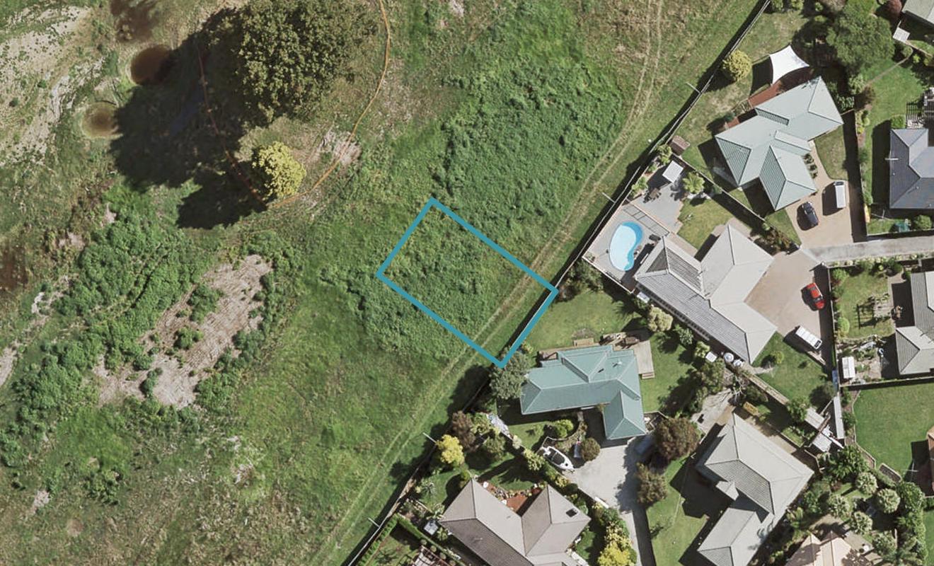 48 Waituarua Drive, Takanini, Auckland - Carousel 1