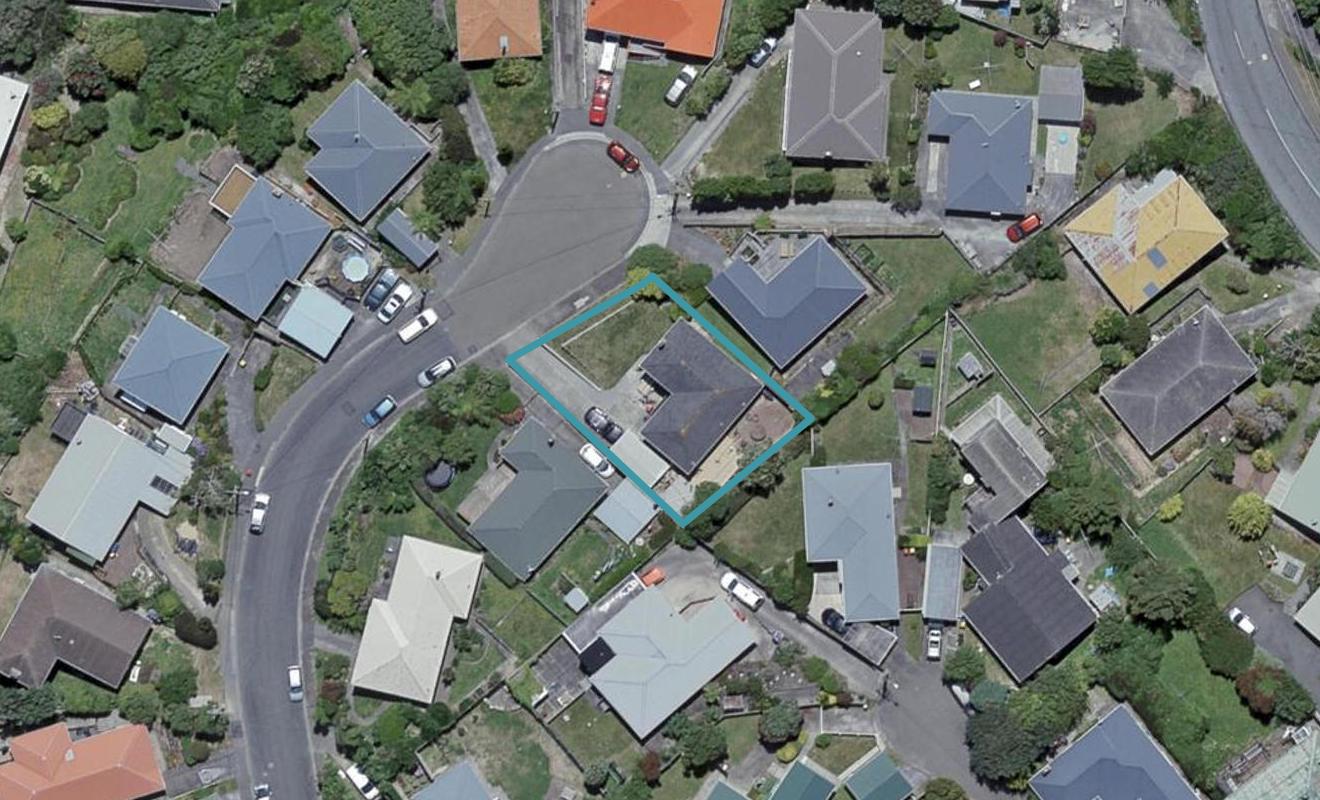 36 Turville Crescent, Newlands, Wellington - Carousel 1