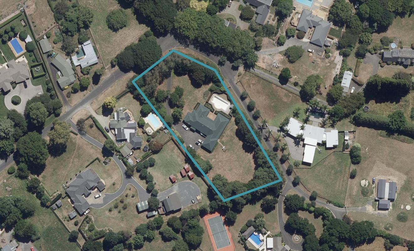 22 Dalbeth Place, Matangi, Hamilton - Carousel 1