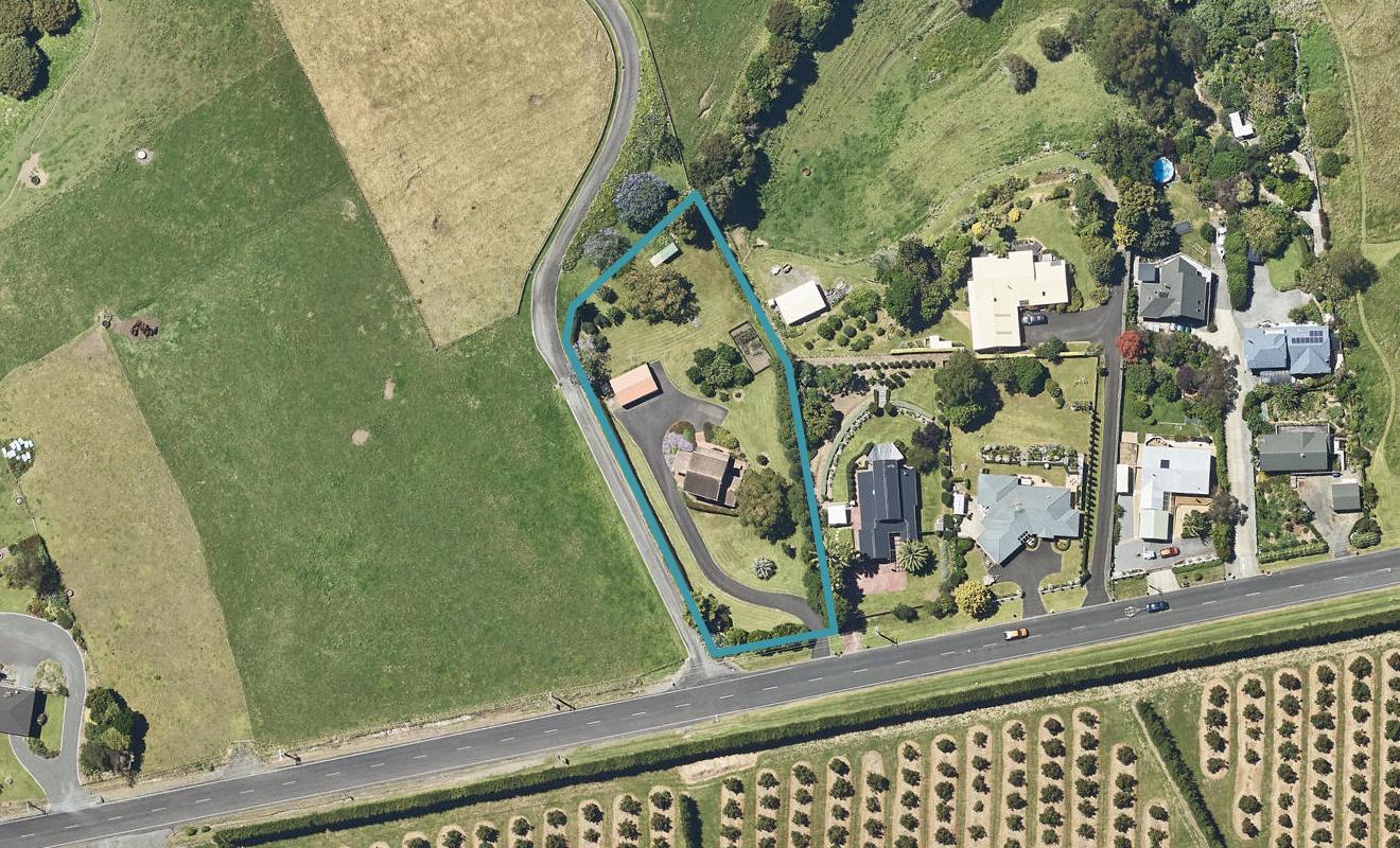 139 Tanners Point Road, Tanners Point, Katikati - Carousel 1