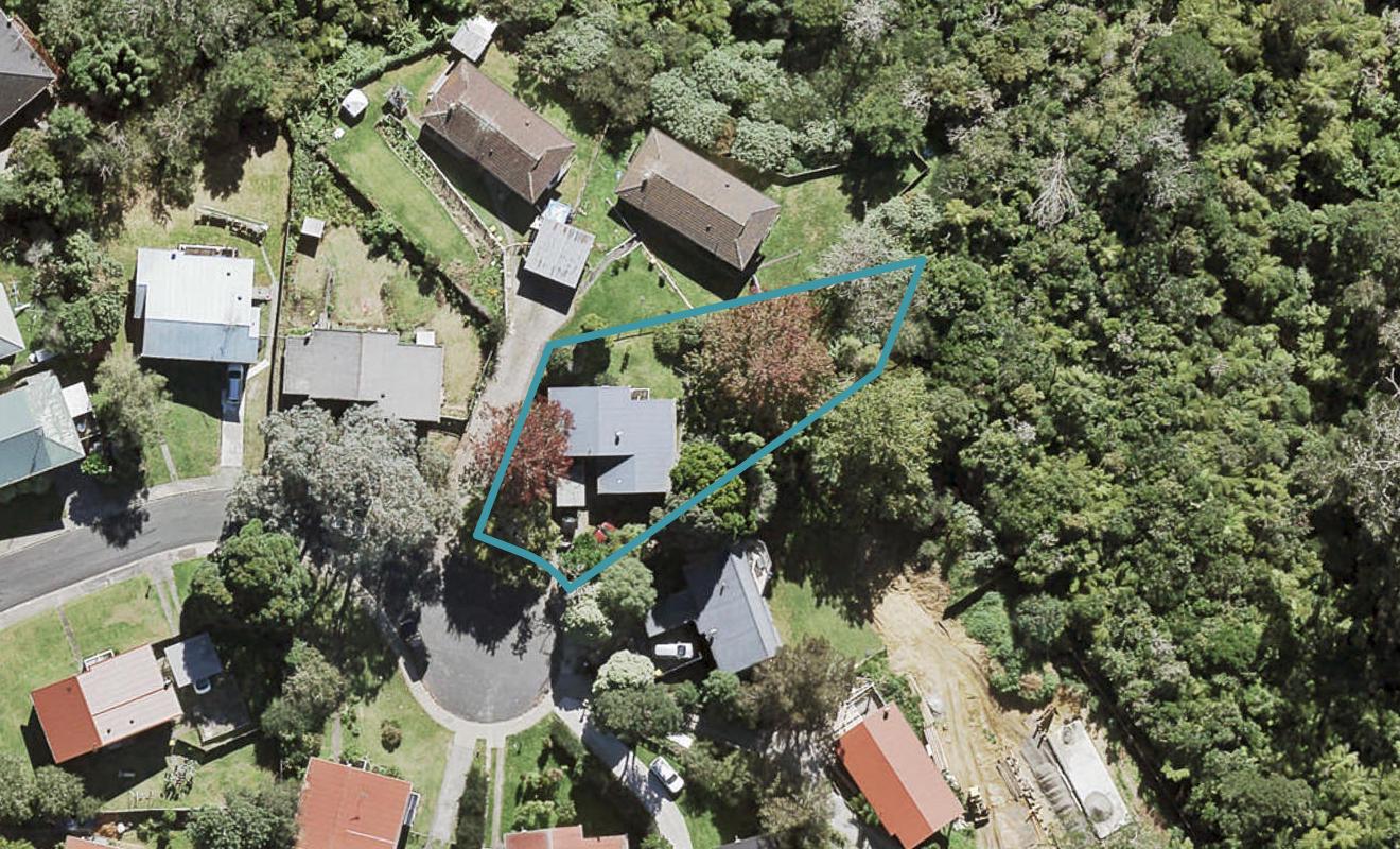 12 Mirage Place, Beach Haven, Auckland - Carousel 1
