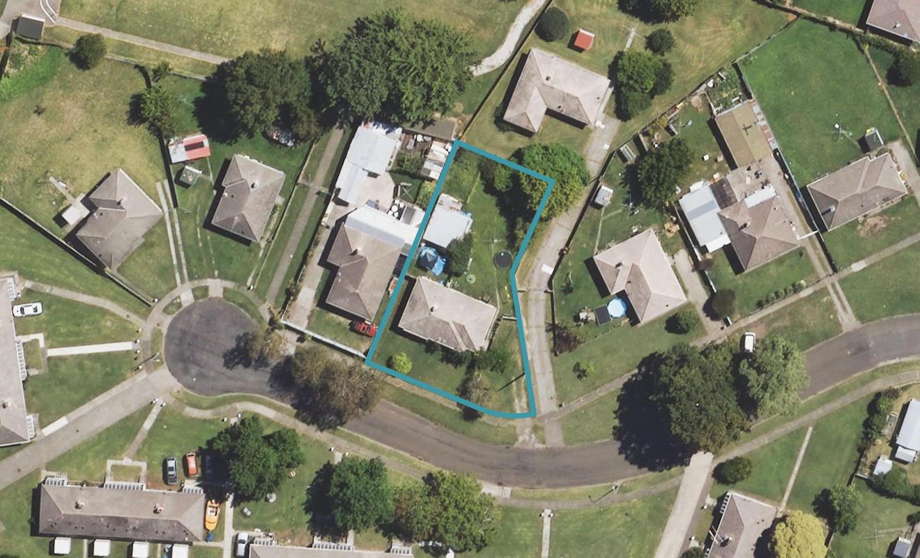 11 Karamu Street, Elgin, Gisborne - Carousel 1