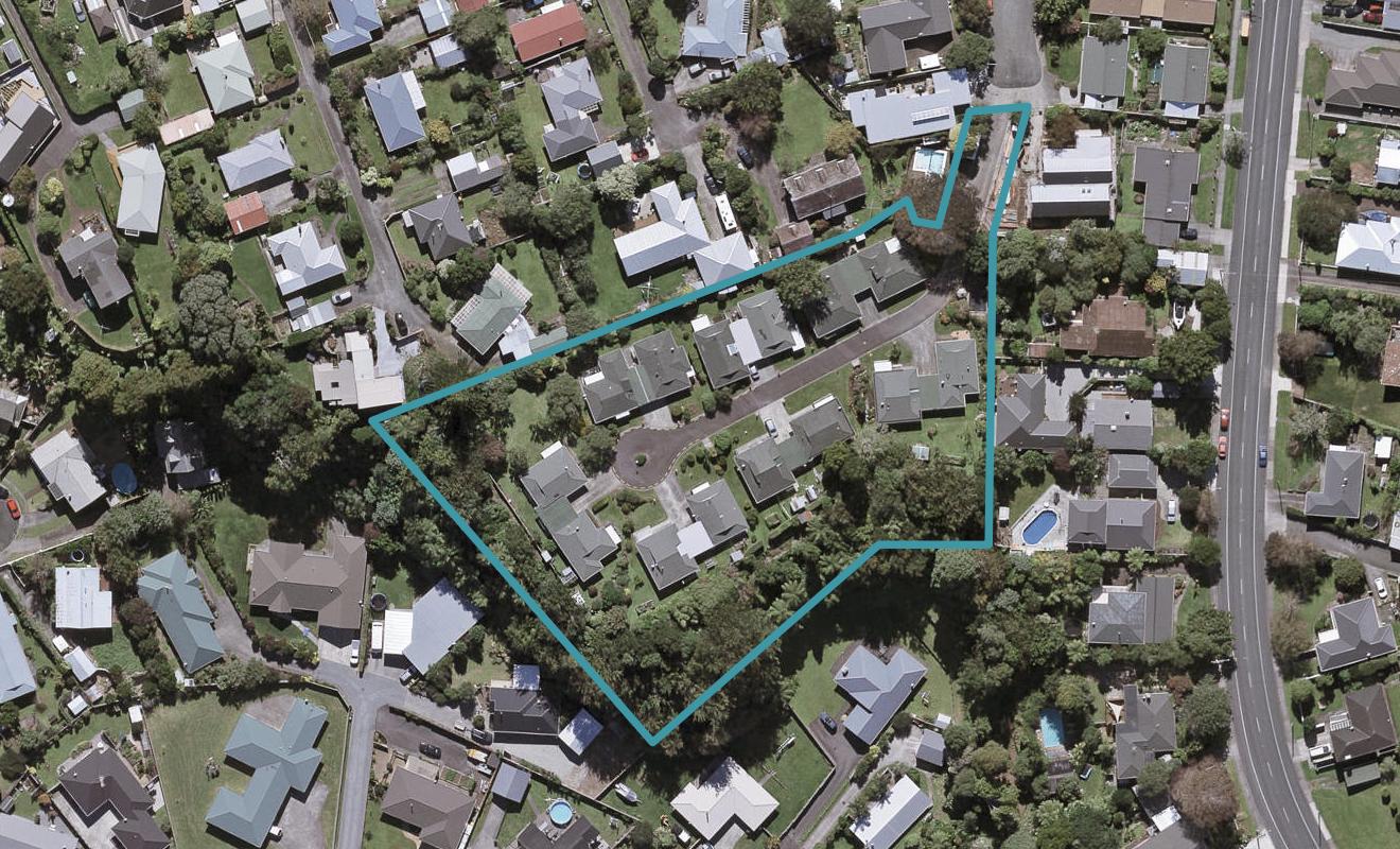 13 Nursery Place, Westown, New Plymouth - Carousel 1