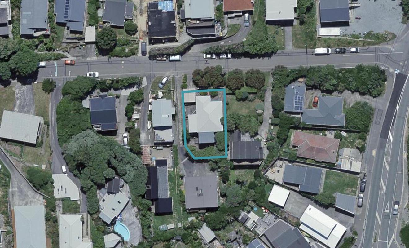 7 Cave Road, Houghton Bay, Wellington - Carousel 1