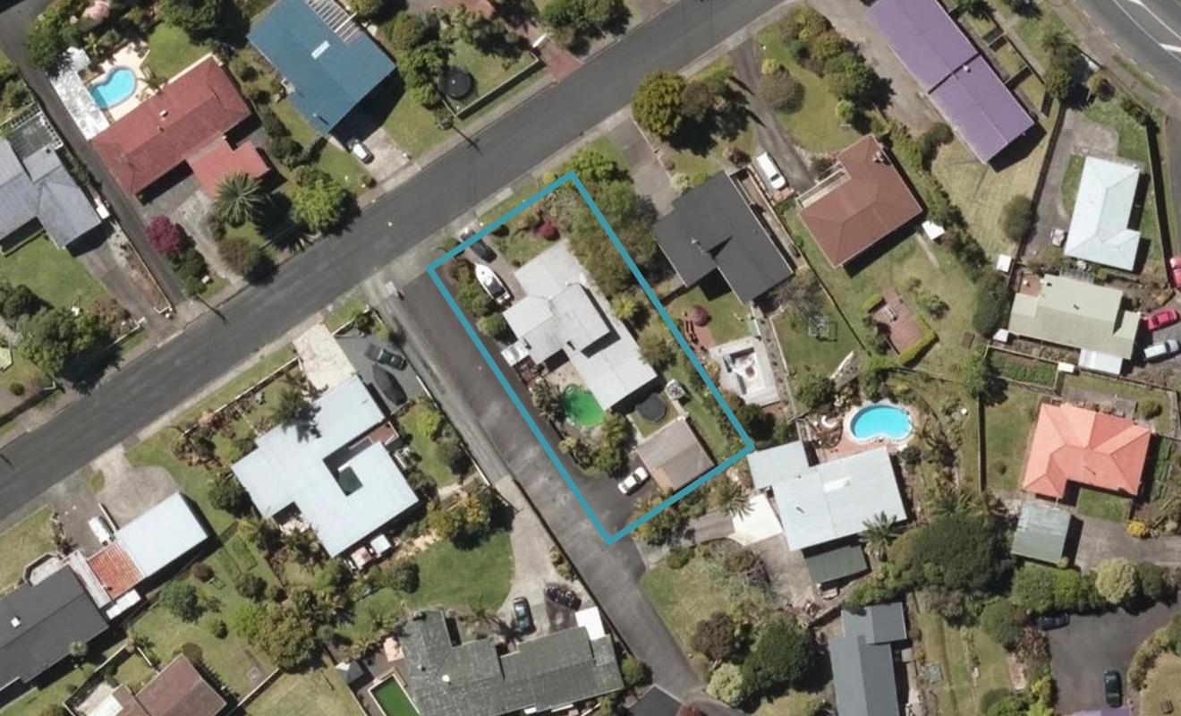 8 Sierra Avenue, Kamo, Whangarei - Carousel 1