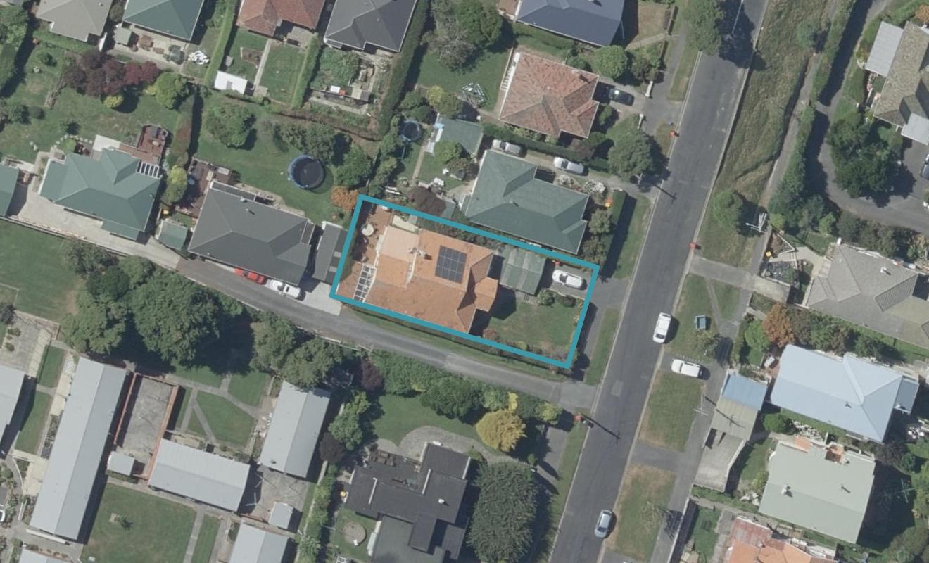 144 Glenpark Avenue, Maryhill, Dunedin - Carousel 1