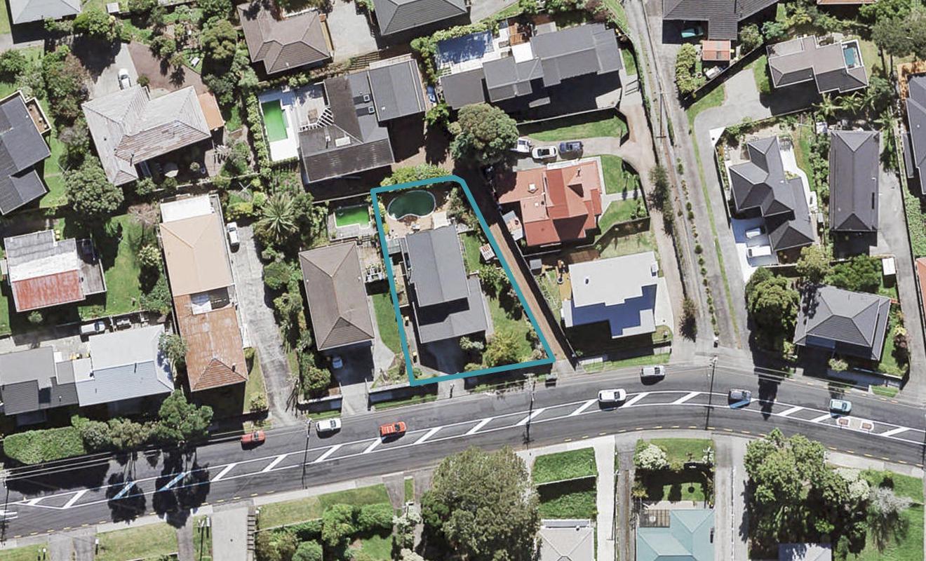 113 Golf Road, New Lynn, Auckland - Carousel 1