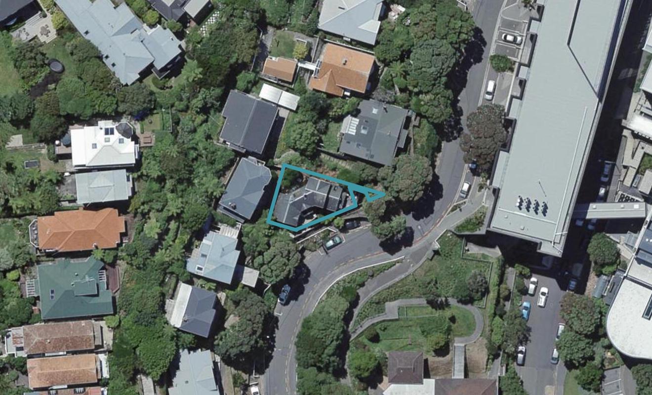78B Kelburn Parade, Kelburn, Wellington - Carousel 1
