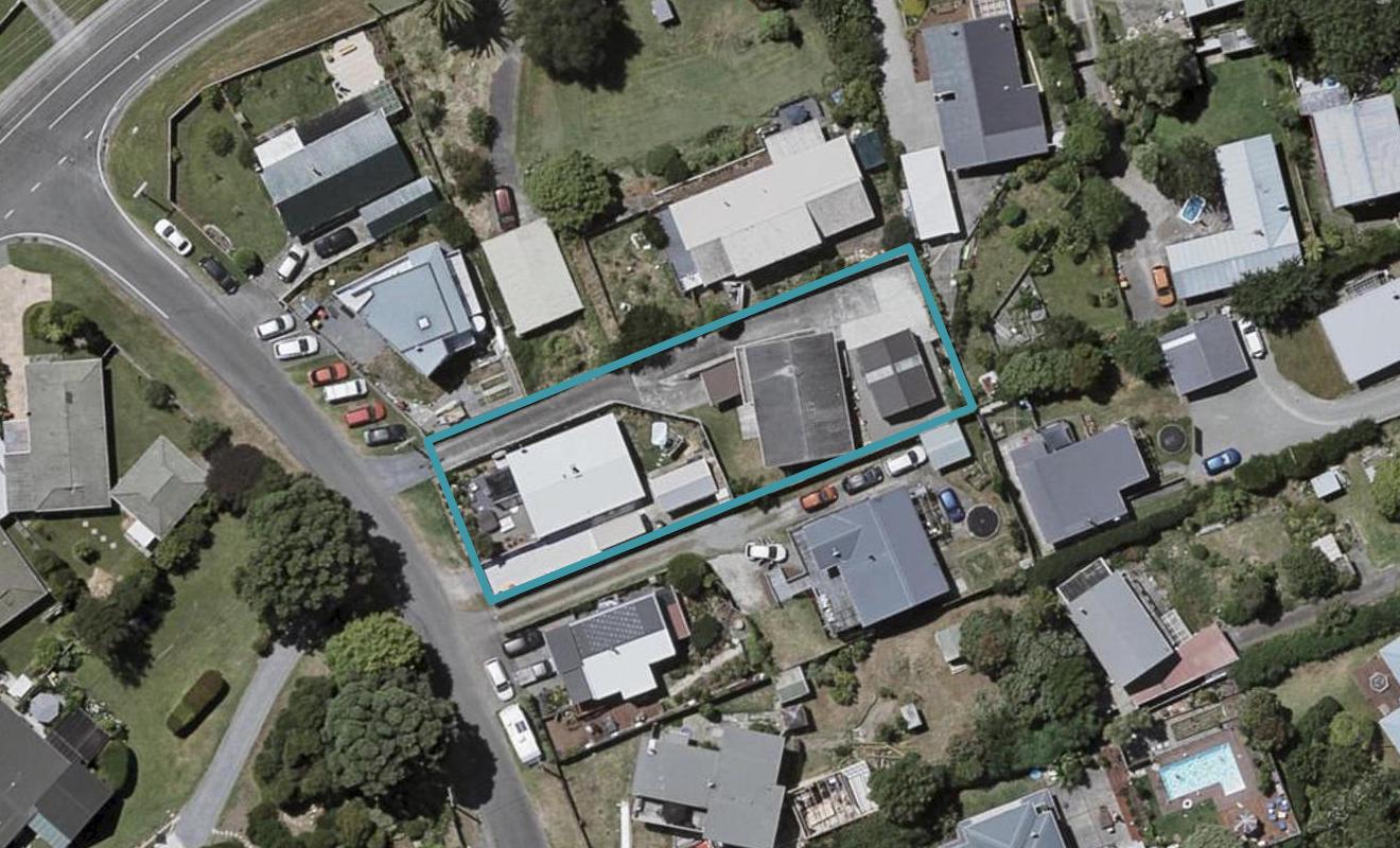 1B Ruru Road, Otaihanga, Paraparaumu - Carousel 1