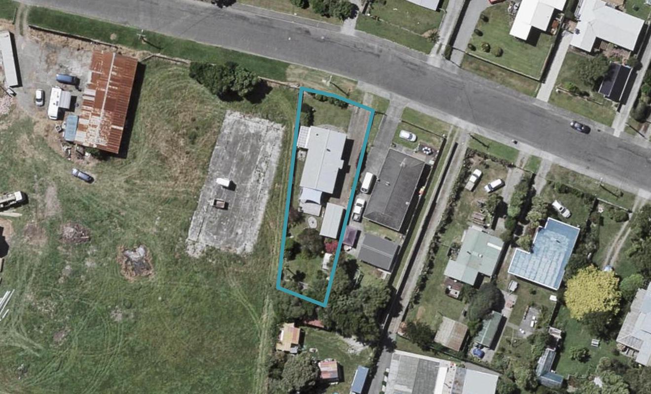 25 Kiharoa Street, Otaki Beach, Otaki - Carousel 1
