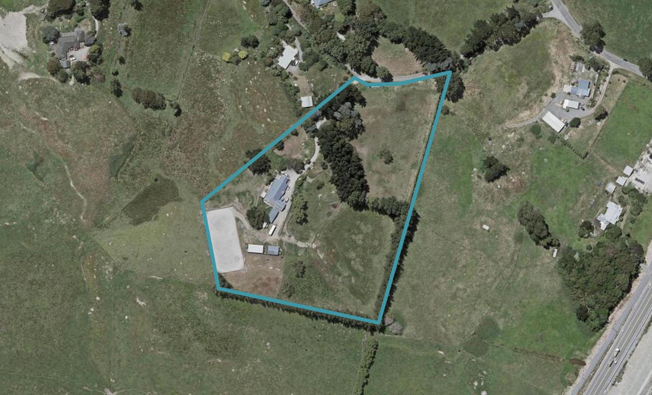27 Te Hapua Road, Otaki - Carousel 1