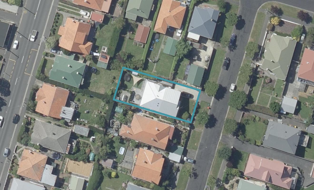 8 Scoular Street, Maryhill, Dunedin - Carousel 1
