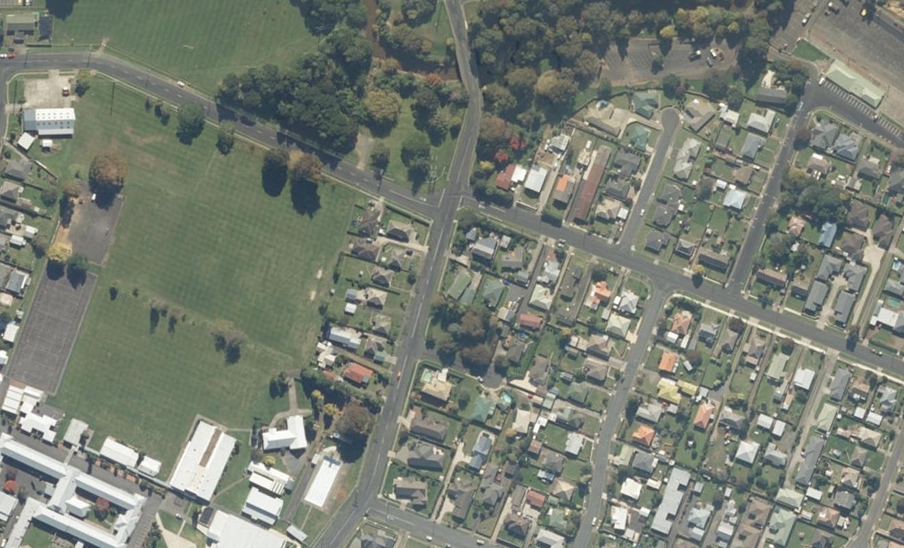 306 Tawhiao Street, Te Awamutu, Te Awamutu - Carousel 1
