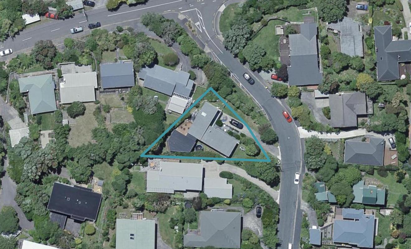 4 Winston Street, Crofton Downs, Wellington - Carousel 1