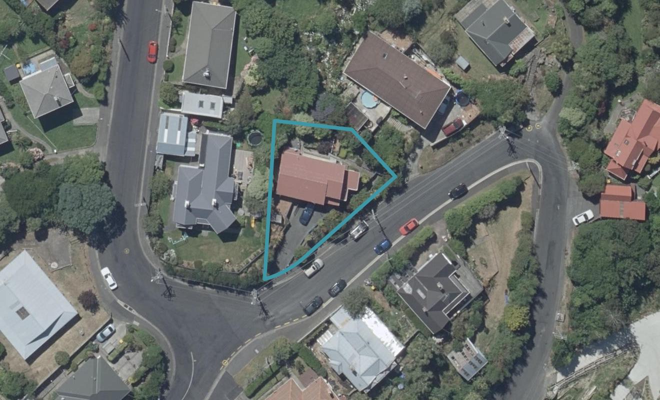 138 Gladstone Road, Dalmore, Dunedin - Carousel 1