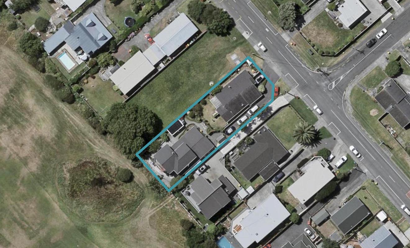 48 Martin Road, Paraparaumu Beach, Paraparaumu - Carousel 1