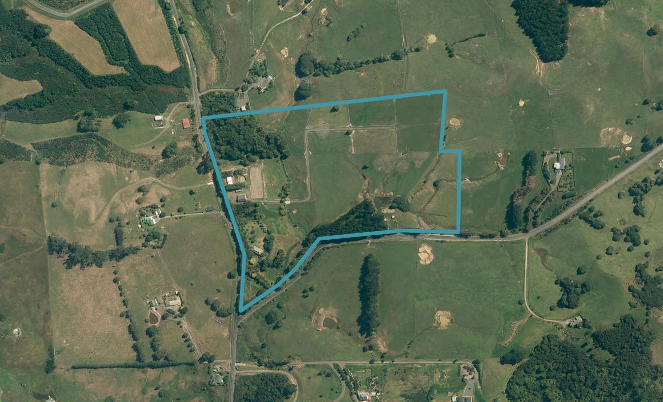 1466 Weranui Road, Silverdale - Carousel 1