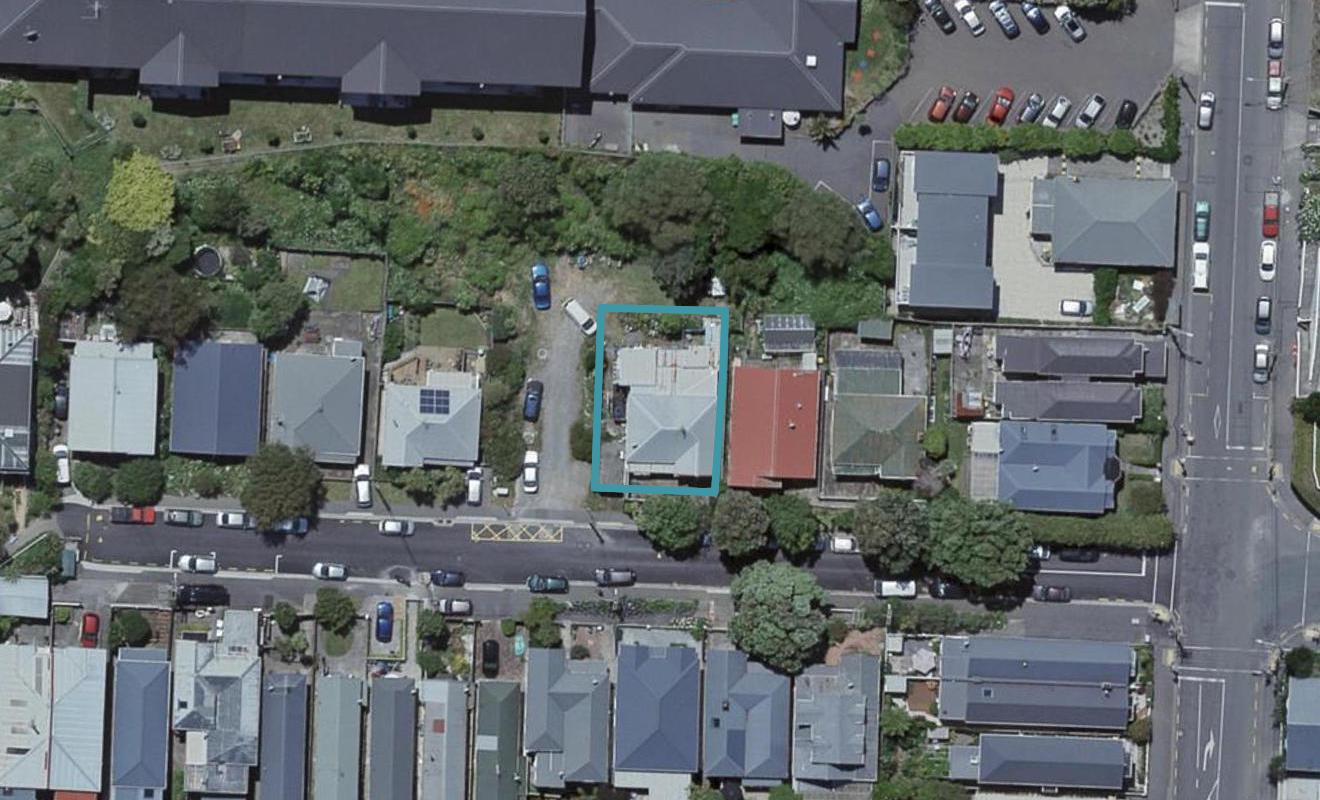 44 Waripori Street, BERHAMPORE 6023, WELLINGTON - Carousel 1