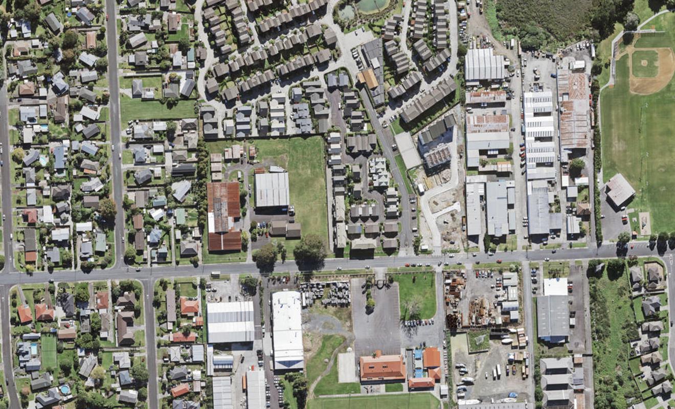 171/172 Mcleod Road, Te Atatu South, Auckland - Carousel 1