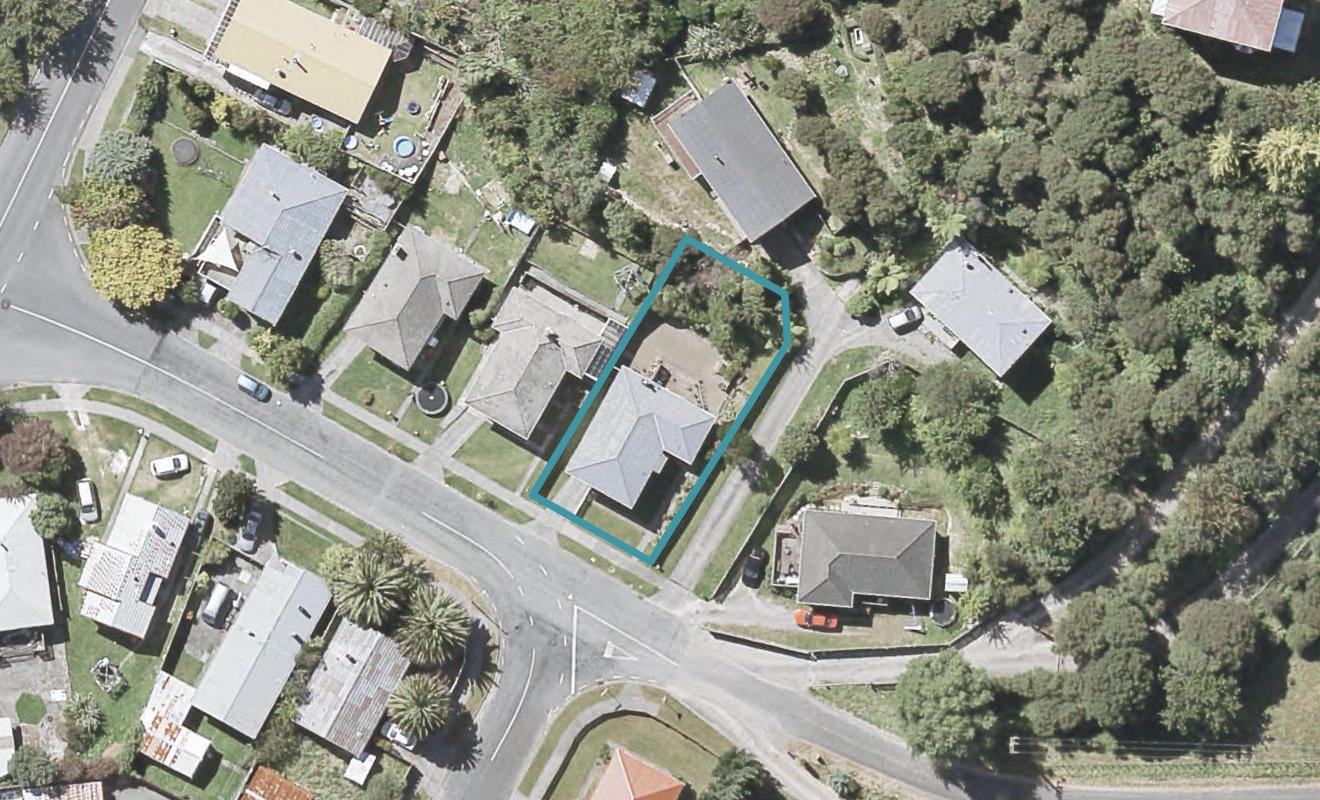 23 Pencarrow Crescent, Wainuiomata, Lower Hutt - Carousel 1
