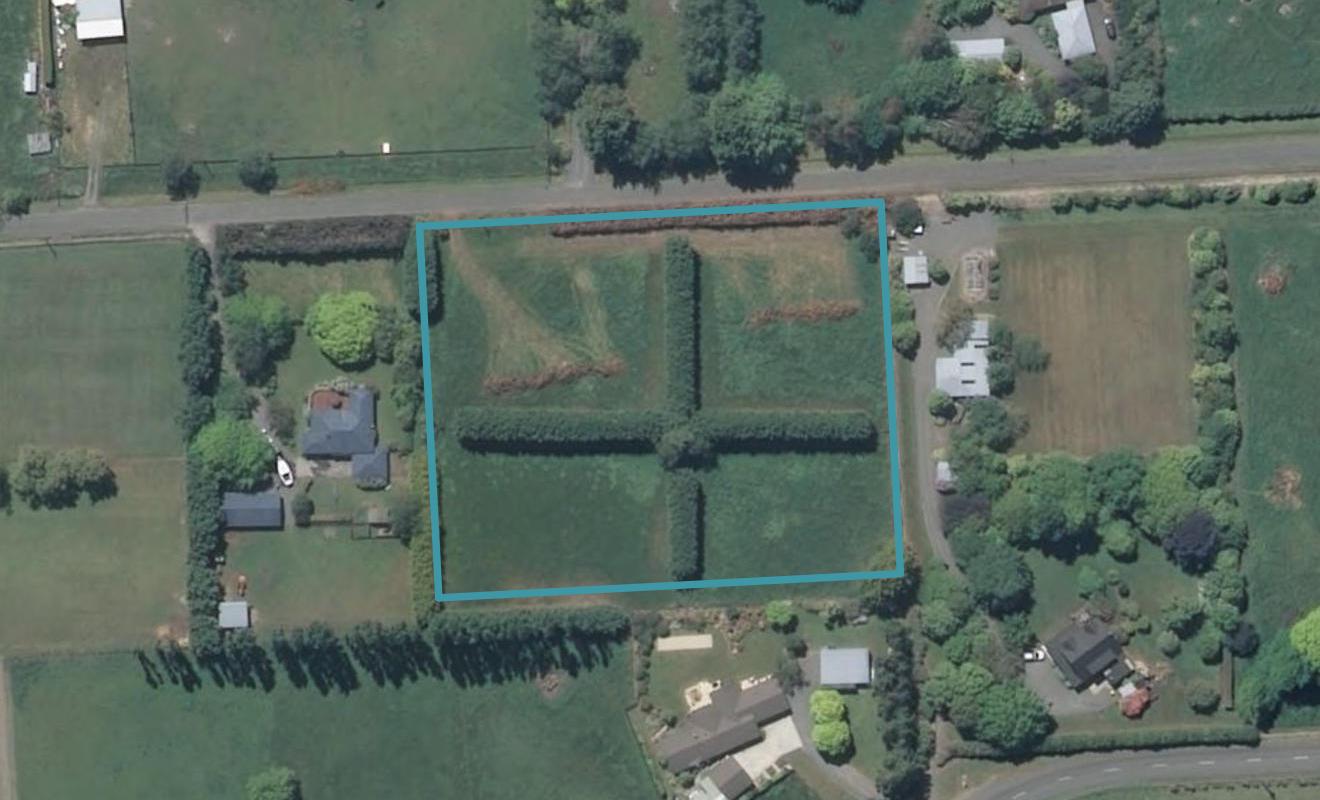 73 Eders Road, Woodend, Woodend - Carousel 1