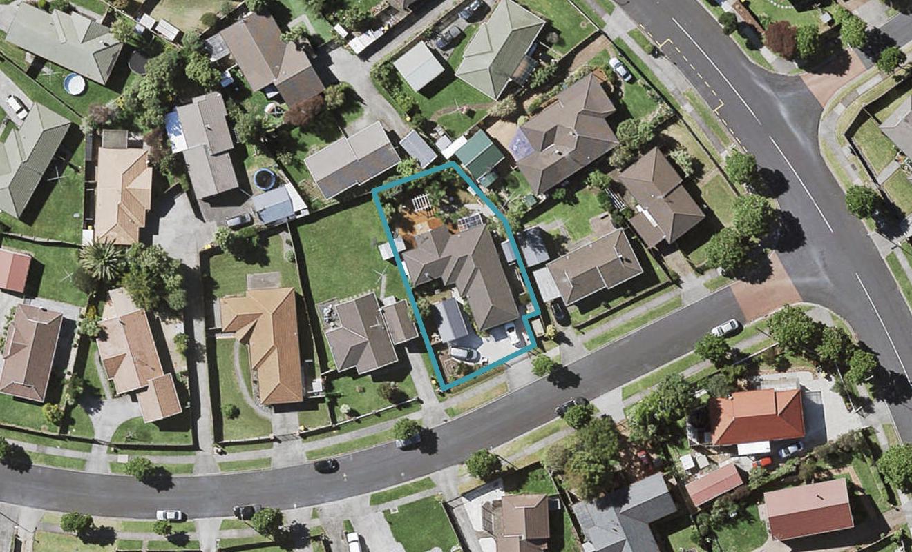 3 Heathridge Place, Burswood, Auckland - Carousel 1