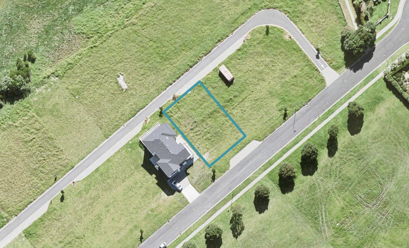 349 Pinecrest Drive, Gulf Harbour, Whangaparaoa - Carousel 1