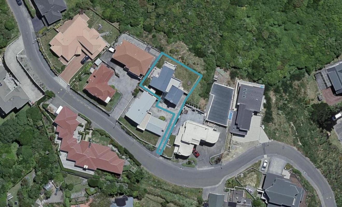 12B Imran Terrace, Khandallah, Wellington - Carousel 1