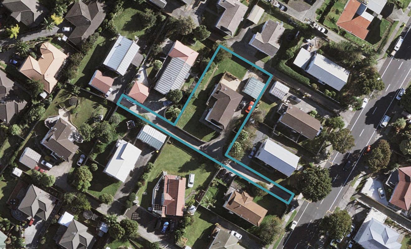 51A Everglade Drive, Goodwood Heights, Auckland - Carousel 1