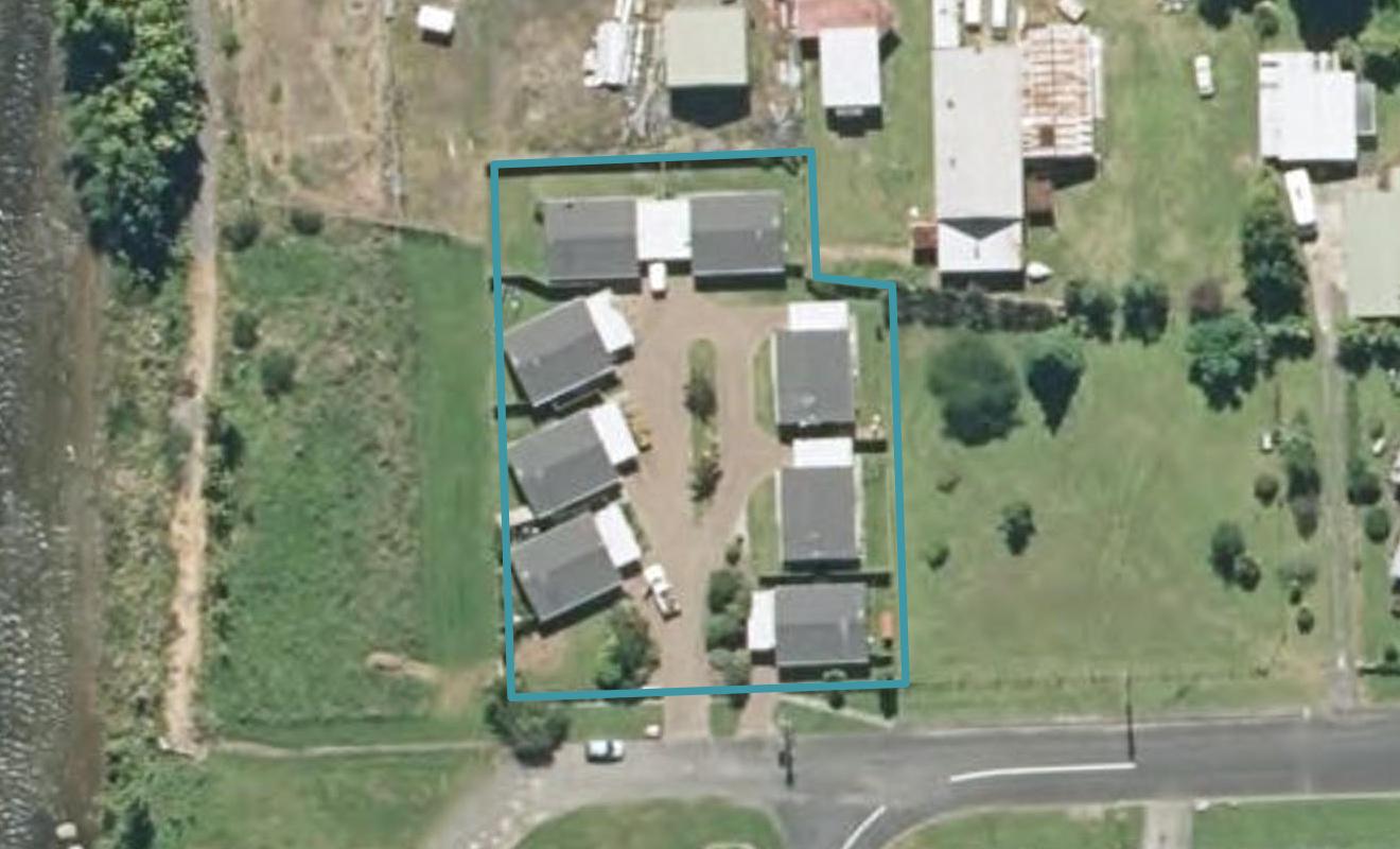 4 Taumarunui Street, Taumarunui - Carousel 1