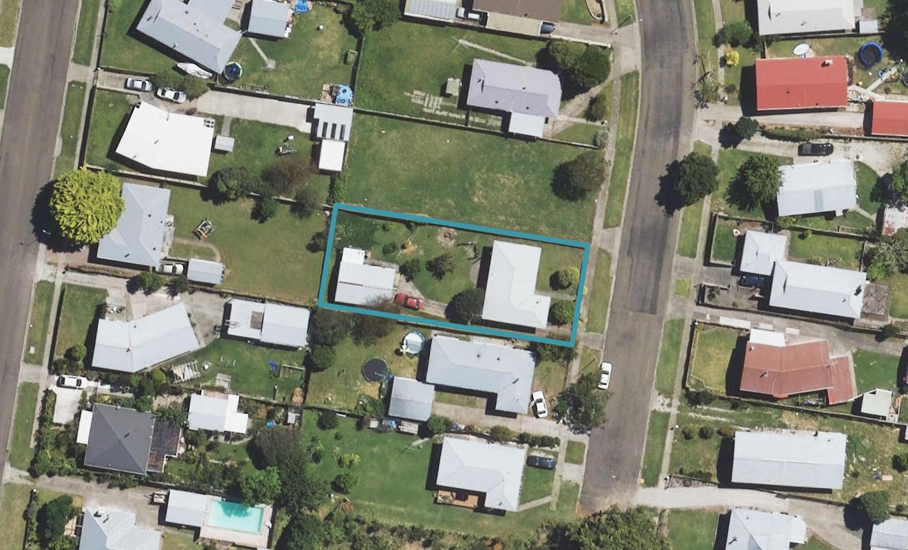 39 Alice Street, Outer Kaiti, Gisborne - Carousel 1