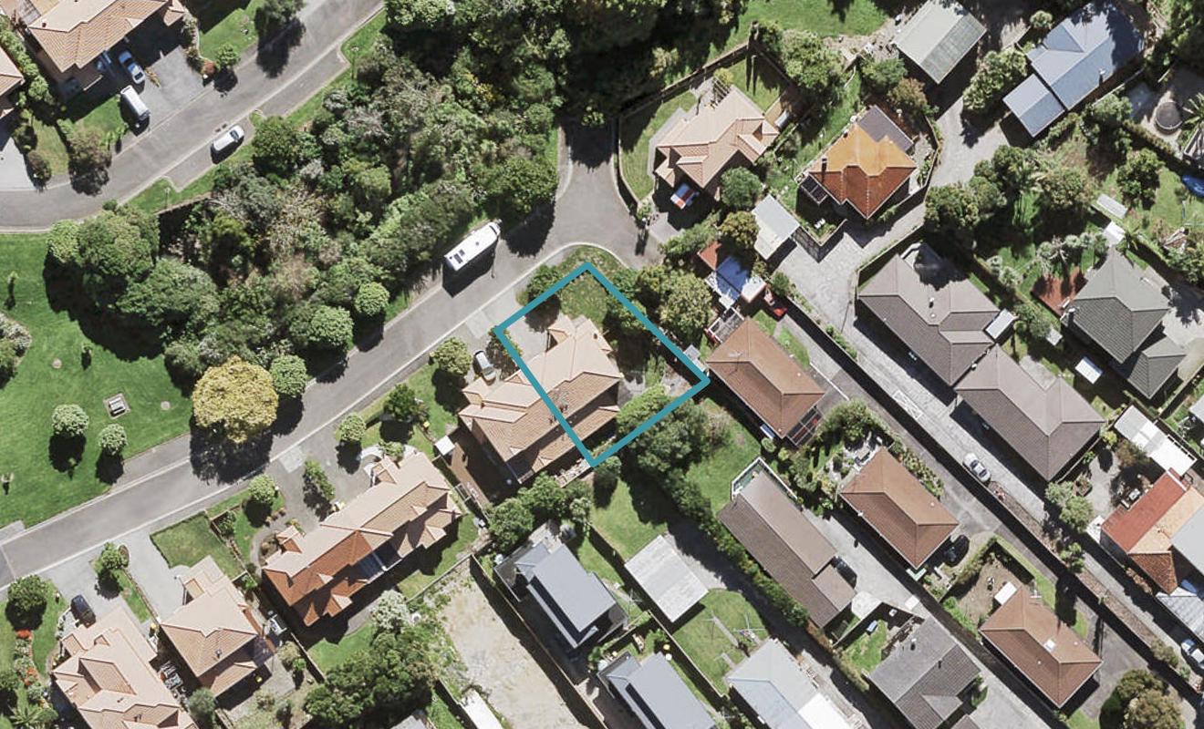 11 Bickleigh Grove, New Lynn, Auckland - Carousel 1