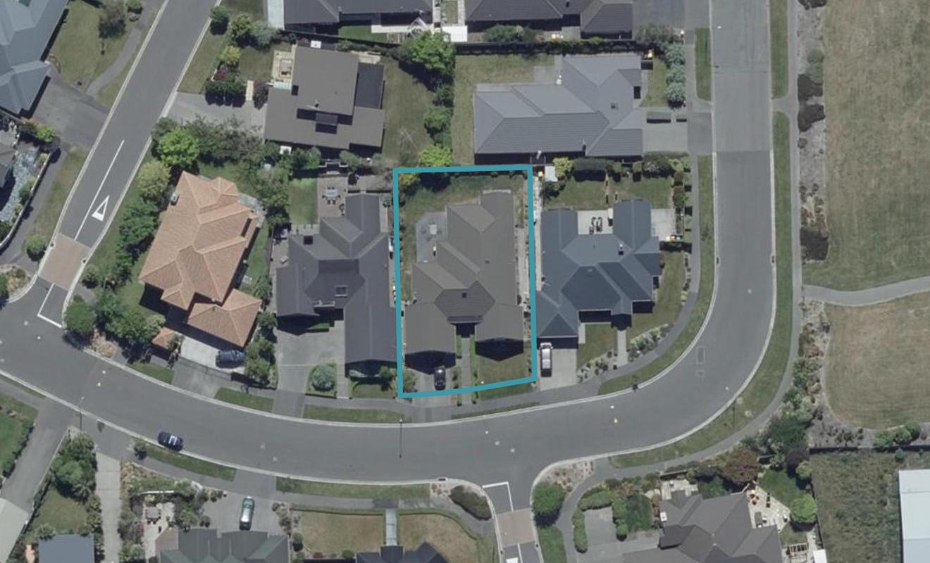 30 Bottle Lake Drive, Parklands, Christchurch - Carousel 1
