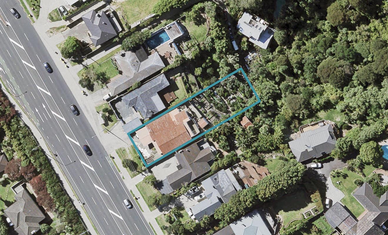475 East Coast Road, Murrays Bay, Auckland - Carousel 1